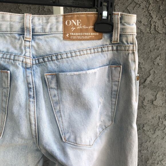 One Teaspoon Light Wash Trashed Freebird Jeans - Picture 3 of 5
